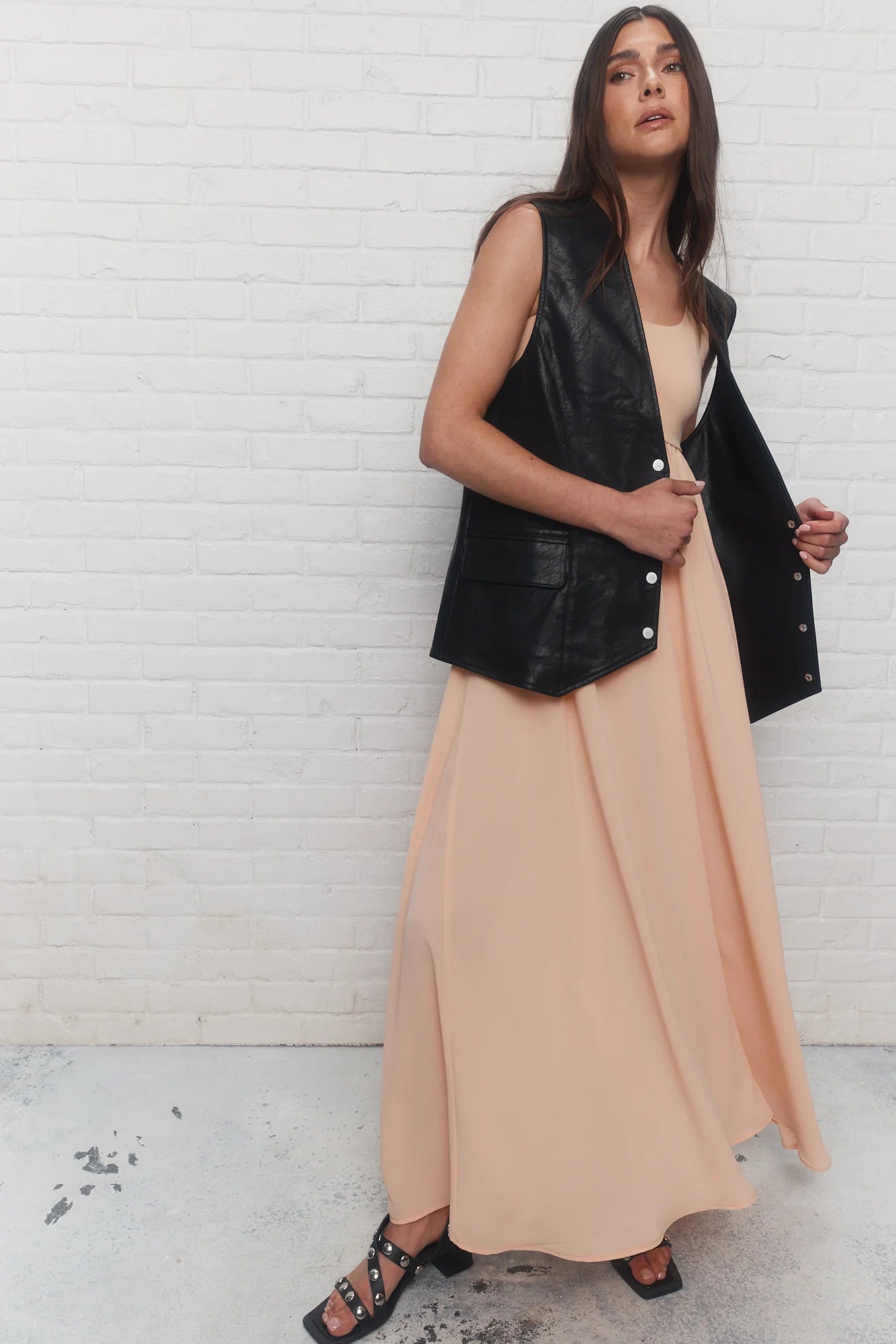 Peach U-neckline Sleeveless Maxi Dress