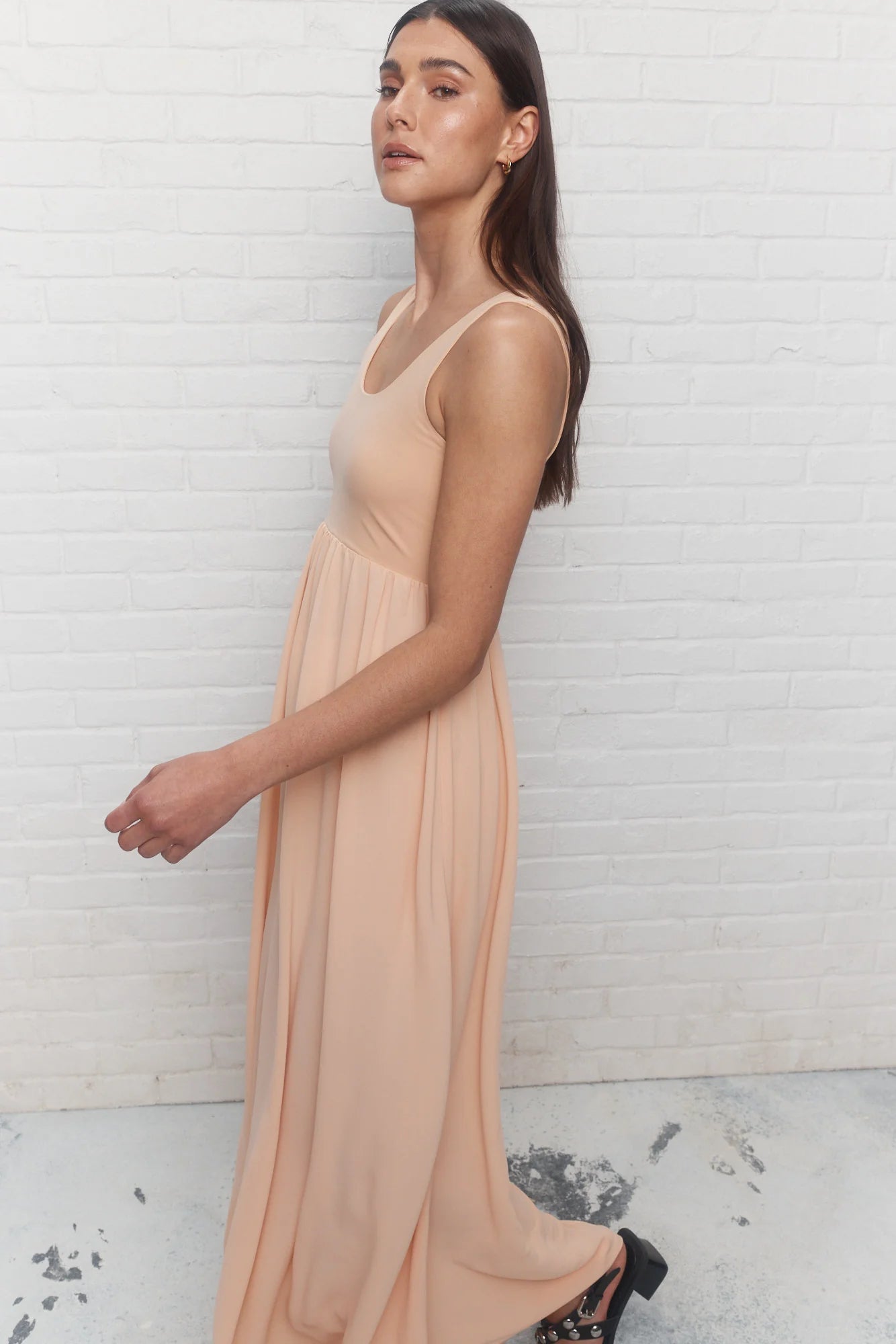 Peach U-neckline Sleeveless Maxi Dress