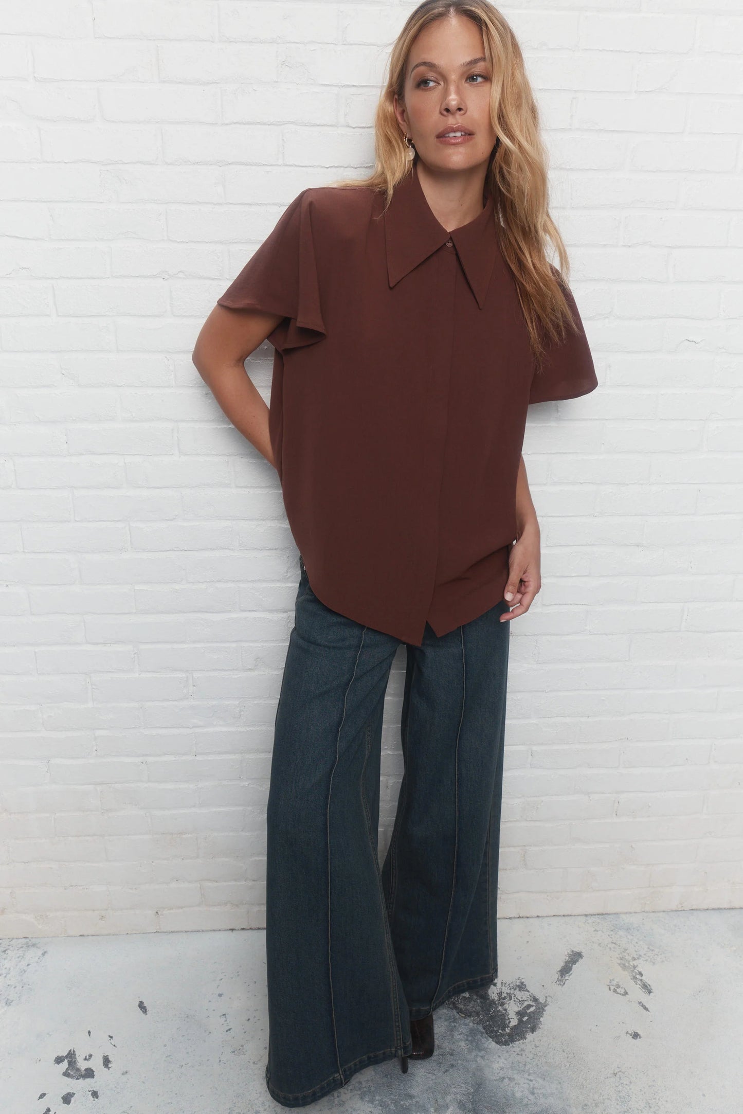 Brown Short Sleeves Shirt with Shoulder Pads