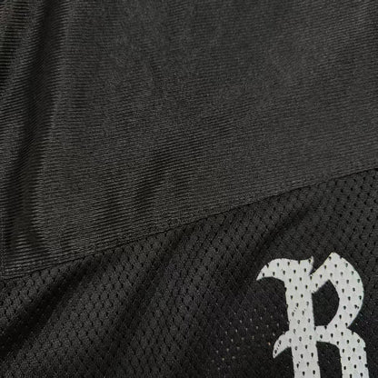 Black Mesh V-neck Print T-shirt