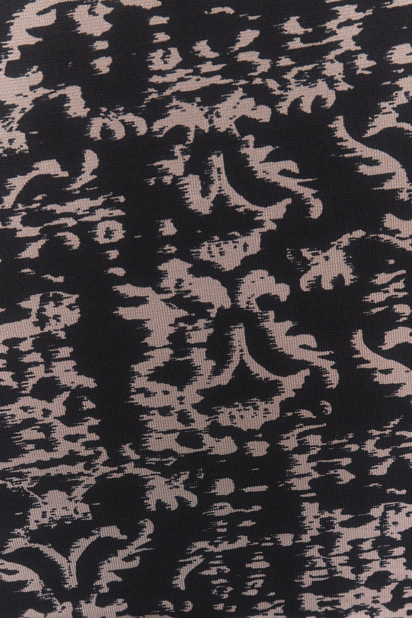 Black and Beige Print T-shirt