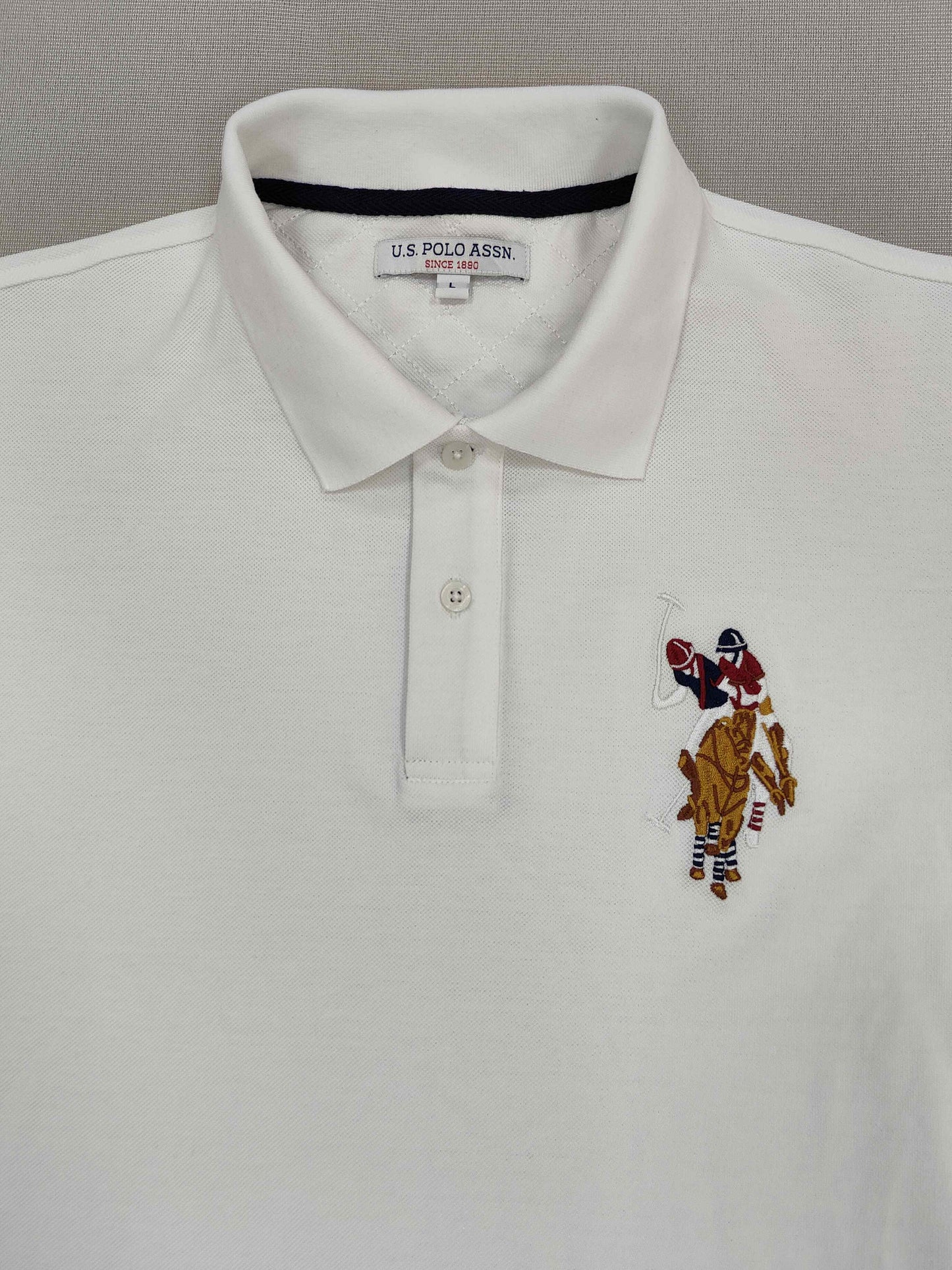 White Embroidery Solid Polo Shirt